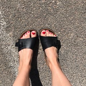 Black Birkenstocks